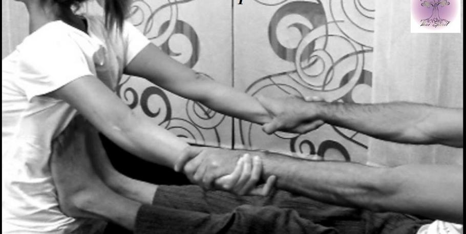 Presentación: Masaje tradicional tailandés aplicado al yoga