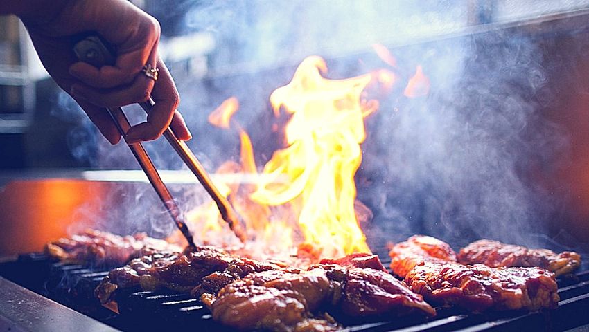 Uso de arcilla para tratar quemaduras realizadas con la barbacoa