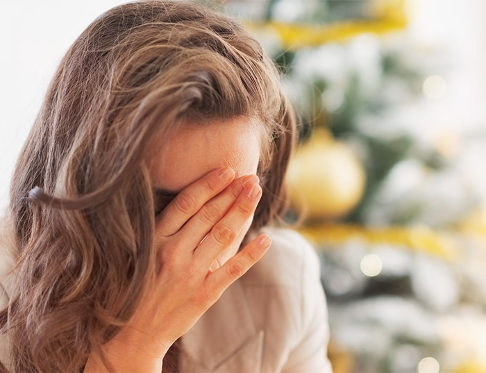 Volver a la familia en Navidad es también volver a las heridas