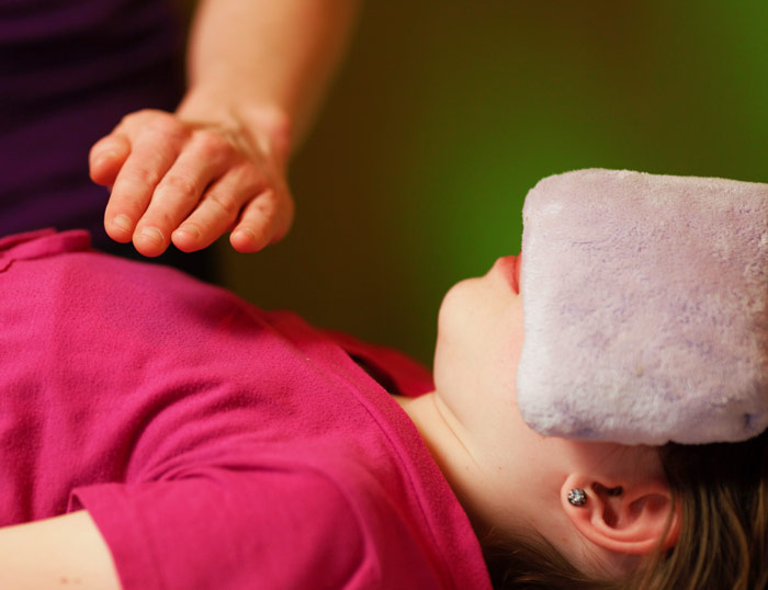 Cómo actua el Reiki en los niños