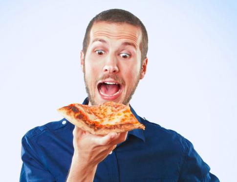 ¿Por qué comemos en exceso?