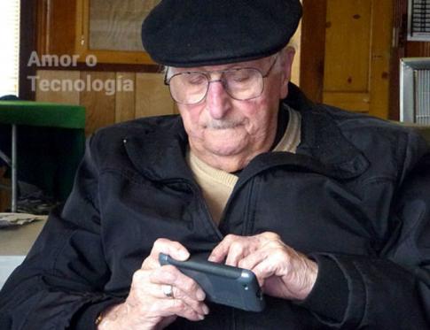 Amor o tecnología para frenar el Alzheimer