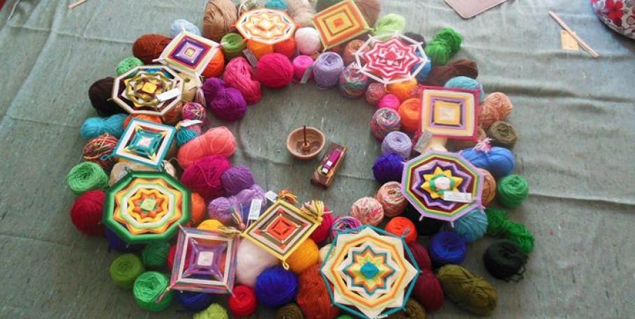 Conexión y expresión viva con mandalas y música