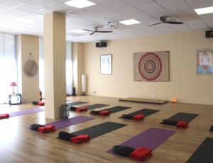 Curso de Instructor de Yoga certificado