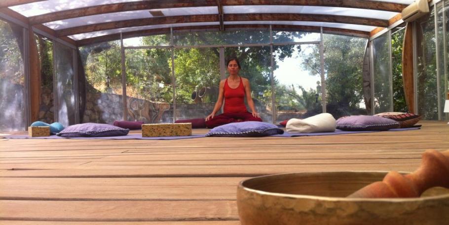 Taller de kundalini yoga & meditación - Chakra garganta