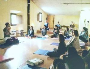 Formación de instructores de Yoga Nidra