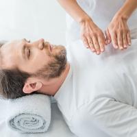 Especial de terapeuta profesional de Reiki