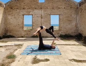 Acroyoga para la mentalización