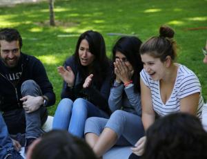 Taller de risoterapia al aire libre