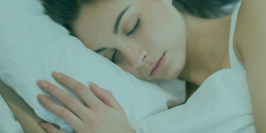 Relájate y descansa: chikung y yoga en pijama para dormir