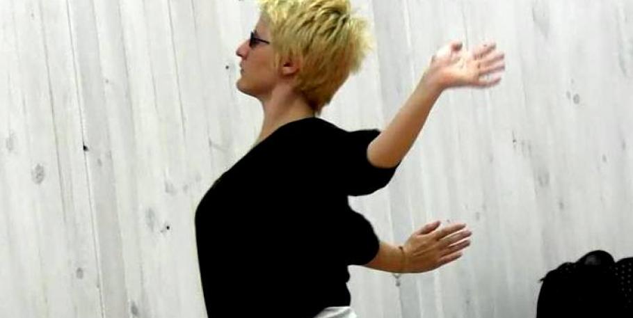 Expresión corporal - danza creativa - arte del movimiento