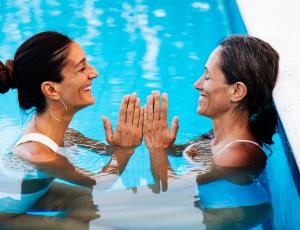 Formación terapia acuática aguahara